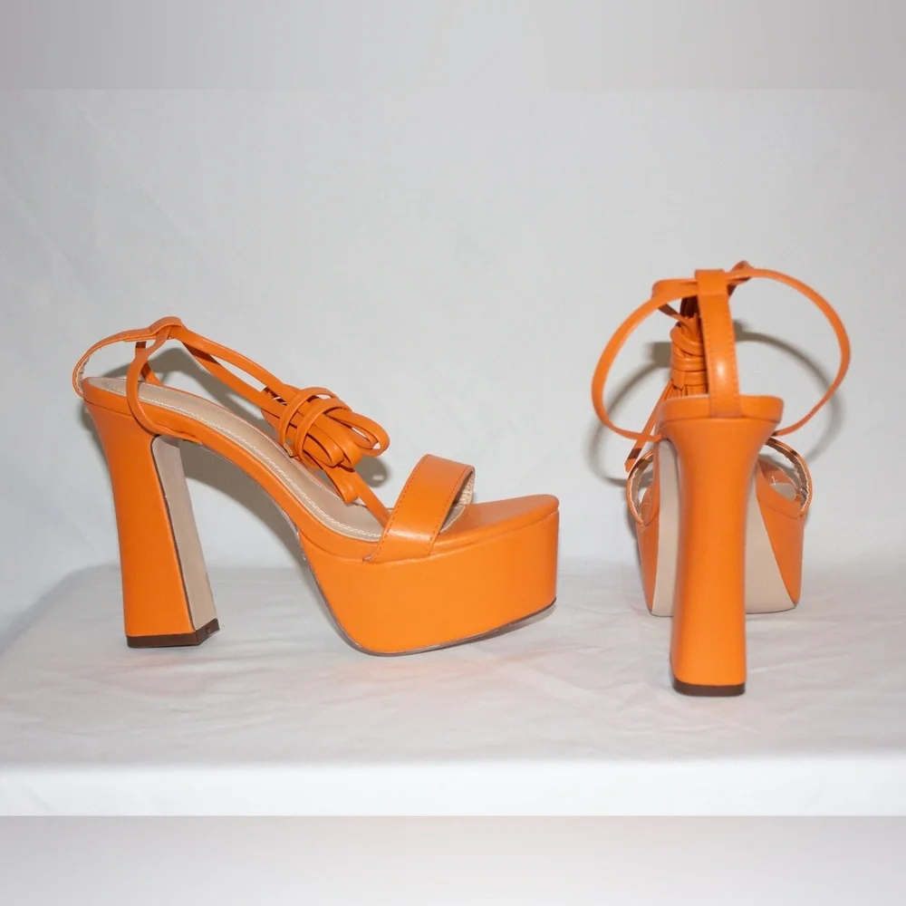 Chase + Chloe Platform Heels | Orange | 7.5 - Picture 4 of 6